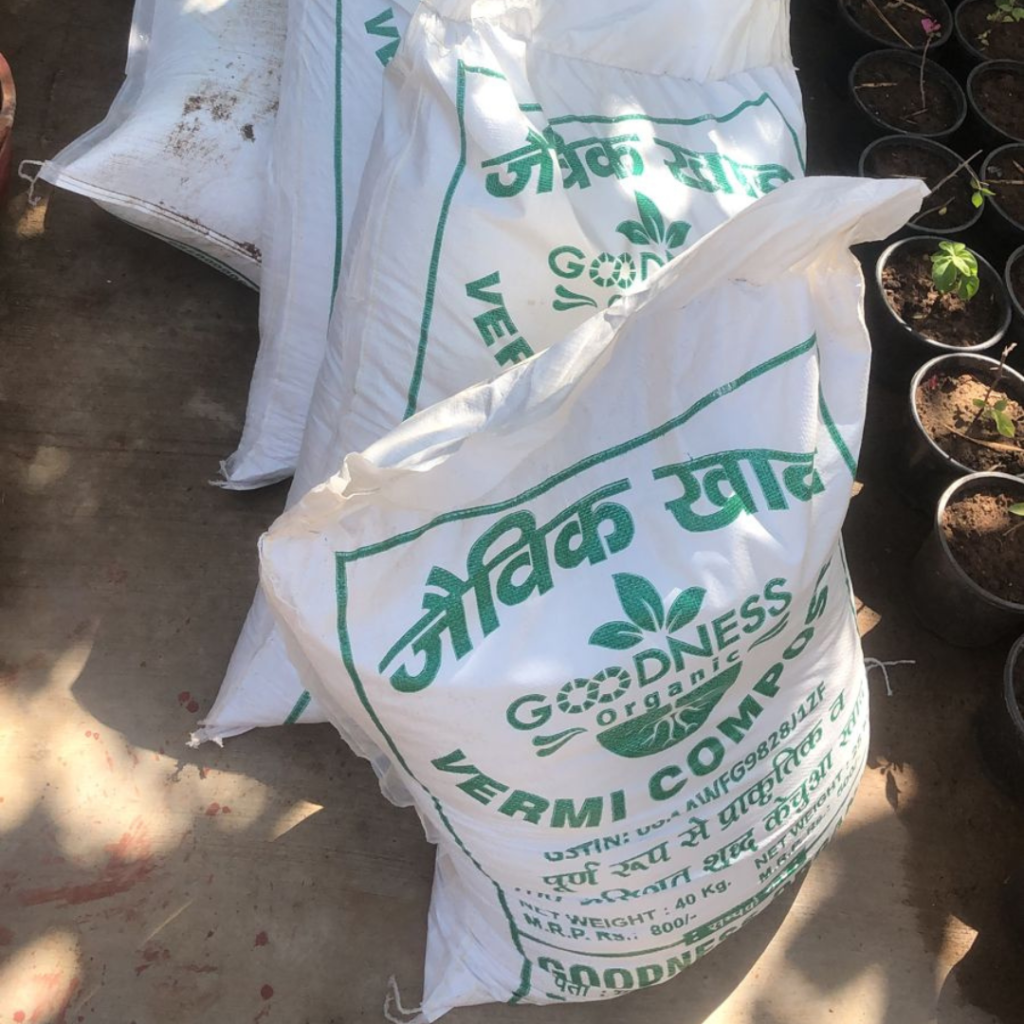 Vermicompost Fertilizer | Buy Vermicompost Fertilizer in Bulk | Goodness Organic